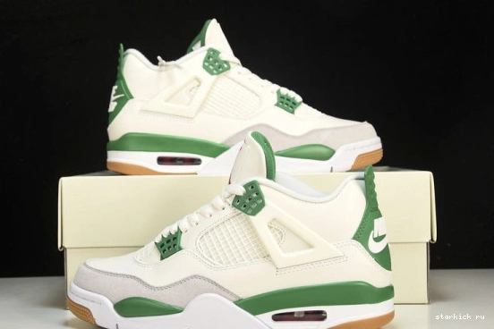   DR5415-103 Green Retro  4 SB Jordan DR5415-103 Pine 0310